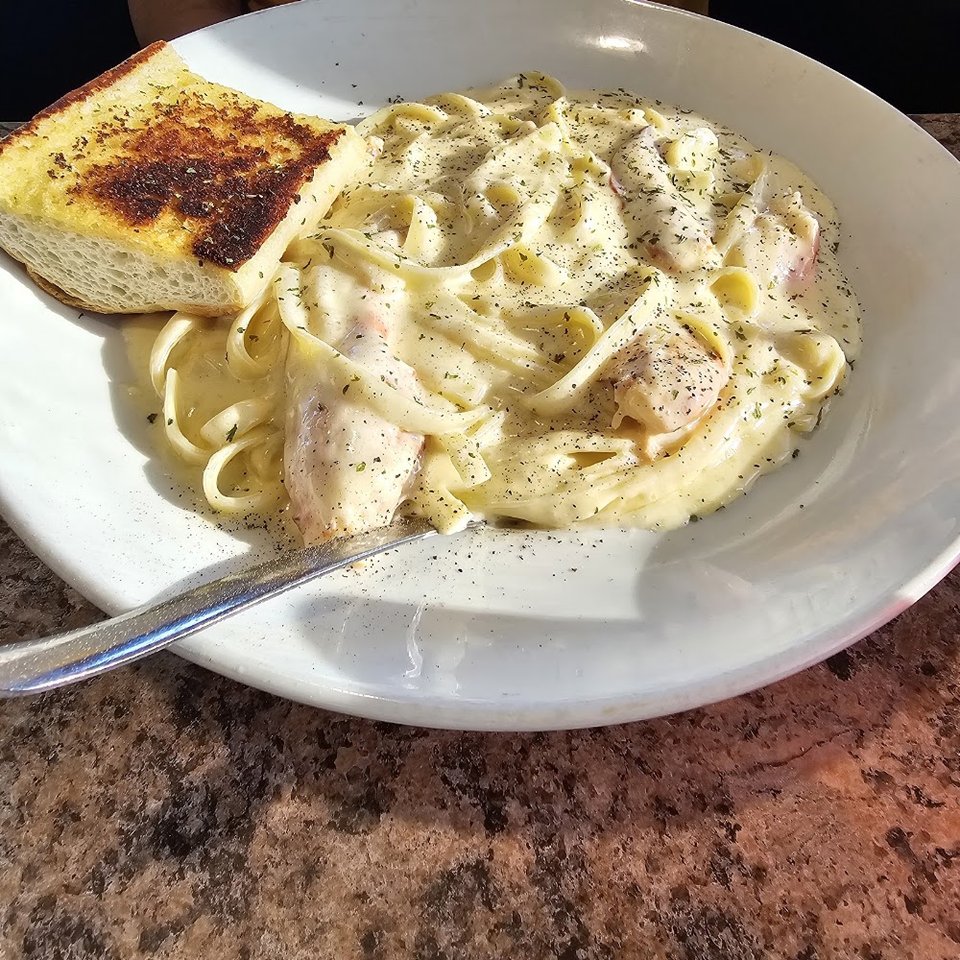 Lobster Alfredo